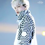 [카이] <b>모자</b>가 앞으로 쏠렸쟈나 ㅂㅅㅂ