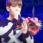 [exo] 나아직변백현<b>사진</b>삭제<b>안</b>했는데