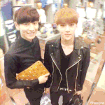 [EXO] 360도 <b>회전</b> 찬열 세훈 움짤