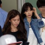 [EXO] 야근데 태연<b>입국</b>사진 이사진아니냐?