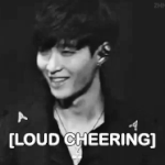 [EXO] 뭐지..? 하는 레이..ㅠㅠ .<b>gif</b>
