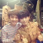 [EXO] 디오 려욱<b>뮤지컬</b> 보러갓나보네ㅋㅋㅋ
