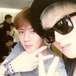 [EXO] 세훈이 오늘 시계랑 <b>팔찌</b> 서포트 인증한거래