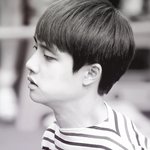 [EXO] 경수 스트라이프&amp;<b>셔츠</b> 박제좀