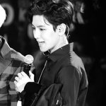 [EXO] 얘가 엑소 서열 1위였던 <b>애지</b>?