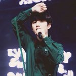 [EXO] <b>신발얘기</b>나와서그런데