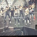 [EXO] 저기 저방금 그엑소 지인 그사람인데