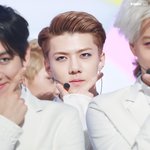[EXO] 야 근데 이거 백현 L포즈였을까?????
