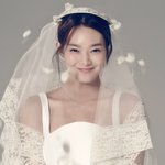 신민아 화보속 귀걸이 <b>어디</b>껀가요?