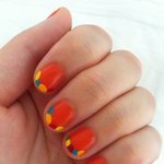 [네일아트] 손톱 <b>혹사</b>시키는 네일아트