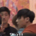 [EXO] 초록색으로 까만 타오는?ㅋㅋ