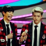 [EXO] 세훈이 손<b>작음</b> 