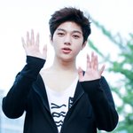 엘머리 <b>번개</b>맞았나........?