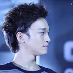 [EXO] 종대가 너무좋아..<b>이런사진</b>을 봐도