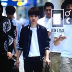 [EXO] 미친 도경수 오늘 공항 <b>패션</b>보소