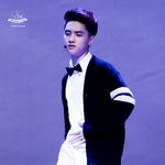 [EXO] 디오맘들은 디오다리 얇고 <b>매끈</b>하다고 영업하던데 풋ㅋㅋㅋㅋㅋ