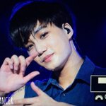 [카이] 오늘 콘서트 카이 진짜 존<b>예</b>ㅜ