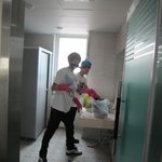 [찬열] 매년 봉사가서 <b>화장실청소</b> 자청하는 찬열이