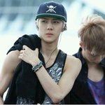 [EXO] 오세훈은 마르기만<b>한</b><b>줄</b>