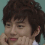 [EXO] 밥먹는 <b>시늉</b>하며 들어와봐