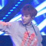 [시우민] <b>뜬금</b>없이 씹덕어택 받은거