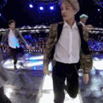 [EXO] 애들 으르렁 <b>눈앞</b>이다 깜깜해 할때 다 달라