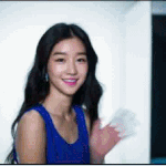 얘 누구임? 웃는거 완전 이뽀ㅠㅠ