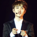 [EXO] 야으르렁이<b>삐딱</b>하게보다못했냐