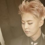 [시우민] 핑크슈 분위기 <b>대박</b> 사진 ㅠㅠㅠㅠㅠ