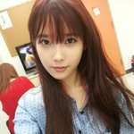 <b>정면</b> 셀카도 우월한 女아이돌들