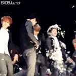 [EXO] 시우민 <b>네이버</b> 메인에 떴당