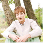 [시우민] 웅녀들이 삐질 때 시우민이 달래주는 과정.<b>gif</b>