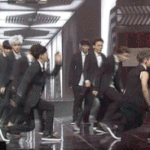 [EXO] 시우민 찬열 <b>덩치</b>차이는 이거지ㅋㅋㅋ