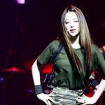 [에프엑스]  <b>밀리터리</b>룩 설리  몸매
