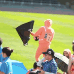 [시우민] <b>우산</b>장수 슈밍 