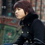 데뷔전 <b>피팅</b>모델 했었던 아이돌들