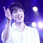 [카이] 이럴땐 <b>어떡</b>하냐 카이야?