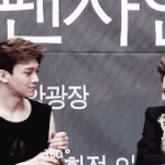 [EXO] 영화 <b>도희</b>야 보려고 하는데