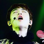 [EXO] 예전엔 <b>검지</b>손가락도 다안들어갈만큼 콧구멍이 작았는데