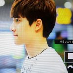 [도경수] <b>미키</b>마우스랑 같이 한국 온 경수