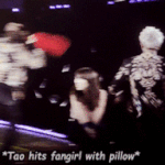 [시우민] <b>민석</b>:감히 팬을 때리다니!