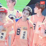 [EXO] 카톡 <b>채팅방</b> 배경화면너넨뭐야?