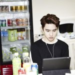 [EXO] 너네 내일 경수 <b>제작</b>발표회때
