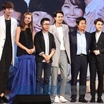 [EXO] 경수 <b>키</b> 작아도 얼굴 작고 다리 길어서 괜춘함