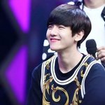 [백현] 백현이 웃을때 좋음ㅎㅎ