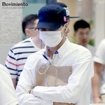 [EXO] <b>통닭</b>을 품은 종인이