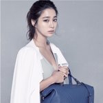 광고로 돌아온 이민정, 고혹적인 분위기가 흘러넘치는구나