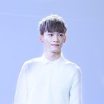 <b>와이</b>셔츠만 입었을뿐인 종대