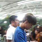 [카이] 오늘 종이<b>가방</b> 떨어뜨렸었나봐ㅋㅋㅋ