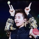 [시우민] 가...갈색...<b>렌즈</b>라니....